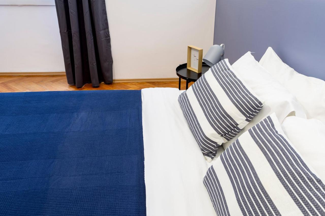 Pregiata Camera Con Bagno Privato - Blu Di Persia Trieszt Kültér fotó