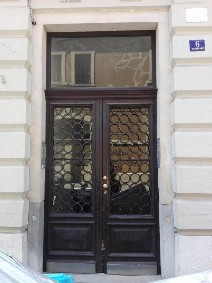 Pregiata Camera Con Bagno Privato - Blu Di Persia Trieszt Kültér fotó